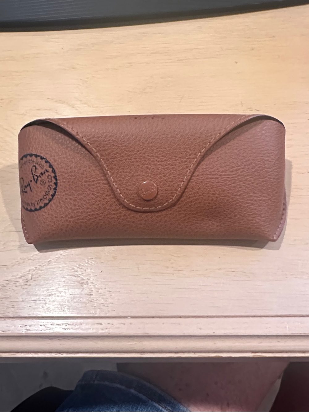 Ray-Ban Tan/Brown Leather Sunglasses Case